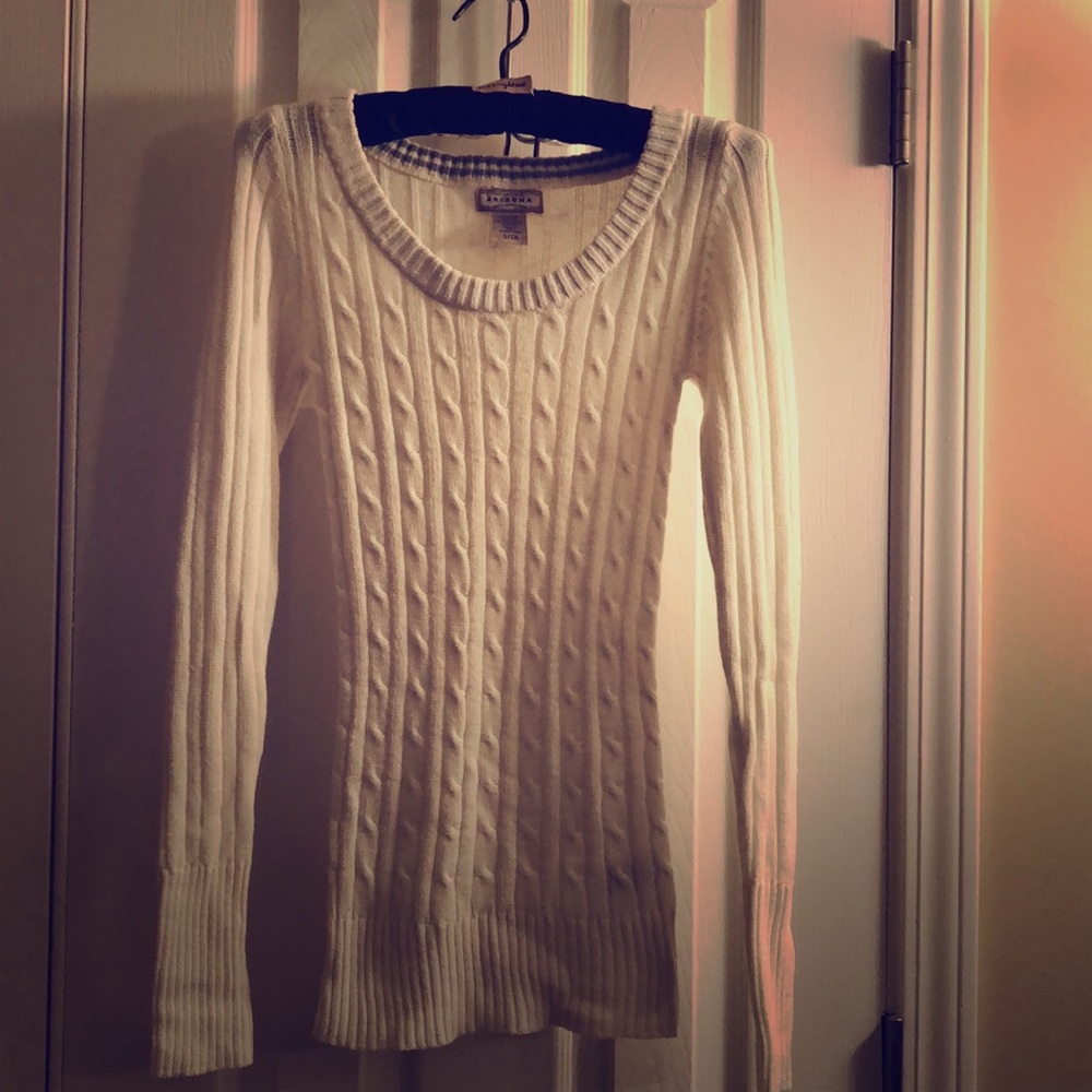 White sweater brand new w/out tags size small